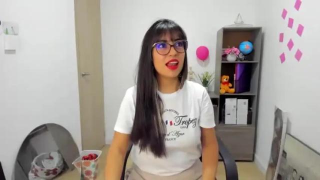 Thumbnail 1, isabella22_1's Stream at Chaturbate, 14 months ago