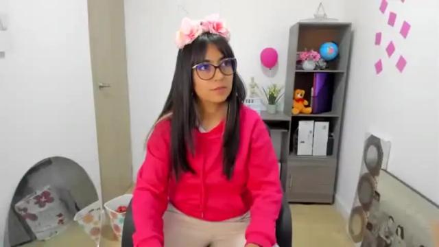 Image 11 of isabella22_1 Stream on Chaturbate on 14 months ago