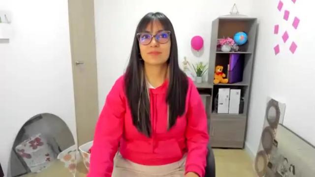 Image 2 of isabella22_1 Stream on Chaturbate on 14 months ago