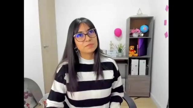 Thumbnail 1, isabella22_1's Stream at Chaturbate, 14 months ago