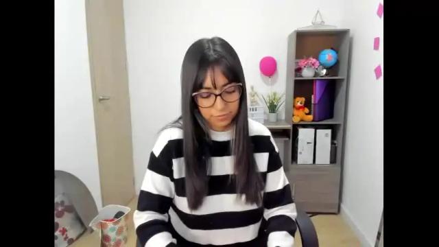 Image 6 of isabella22_1 Stream on Chaturbate on 14 months ago