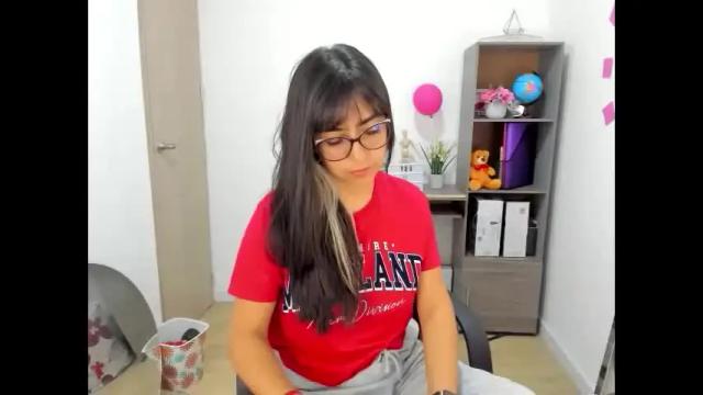Image 7 of isabella22_1 Stream on Chaturbate on 14 months ago