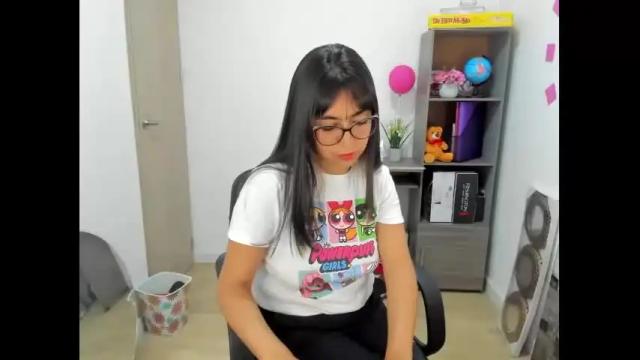 Image 11 of isabella22_1 Stream on Chaturbate on 13 months ago