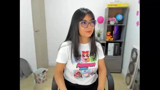 Image 12 of isabella22_1 Stream on Chaturbate on 13 months ago