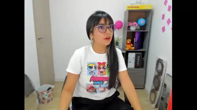 Image 3 of isabella22_1 Stream on Chaturbate on 13 months ago