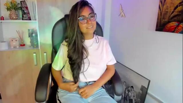 Image 11 of isabella22_1 Stream on Chaturbate on 1 month ago