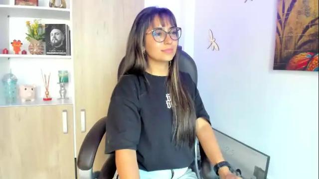 Image 4 of isabella22_1 Stream on Chaturbate on 4 months ago