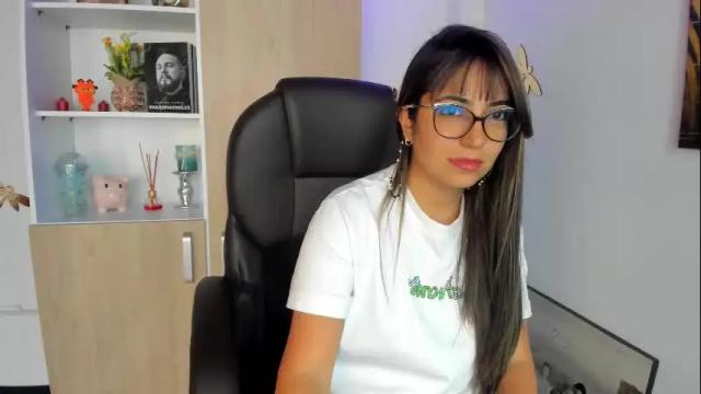 Thumbnail 1, isabella22_1's Stream at Chaturbate, 4 months ago