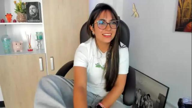 Image 6 of isabella22_1 Stream on Chaturbate on 4 months ago