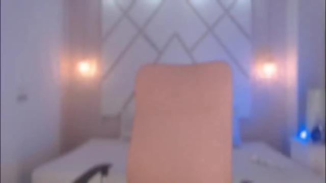 Image 10 of isabella__shine Stream on Chaturbate on 2 months ago