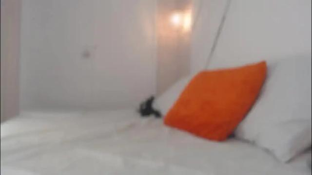 Image 12 of isabella__shine Stream on Chaturbate on 1 month ago