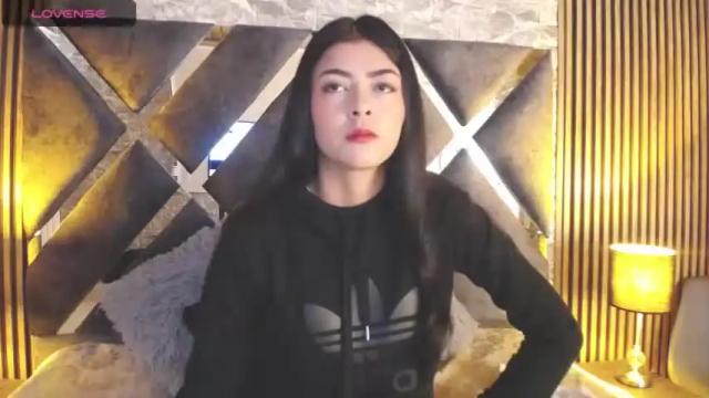 Image 3 of isabella_aniiston Stream on Chaturbate on 18 months ago