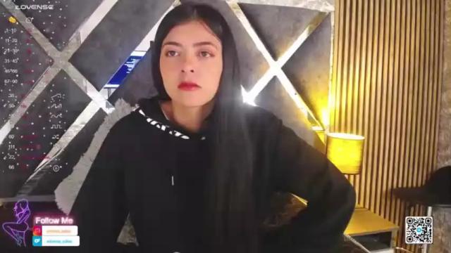 Image 8 of isabella_aniiston Stream on Chaturbate on 16 months ago