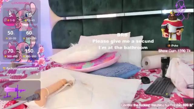 Image 7 of isabella_coronado Stream on Chaturbate on 1 month ago
