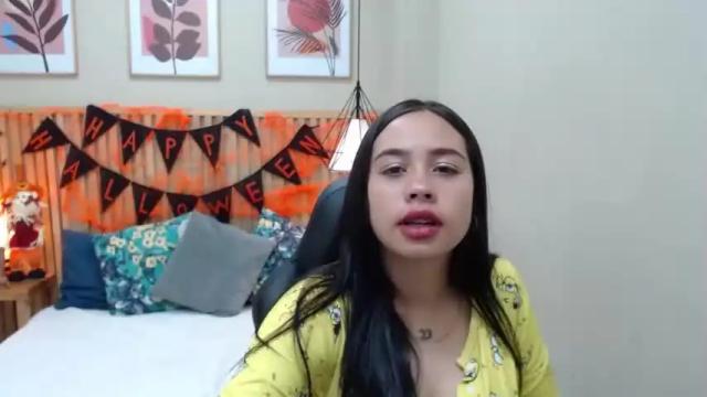 Image 3 of isabella_garman Stream on Chaturbate on 20 months ago