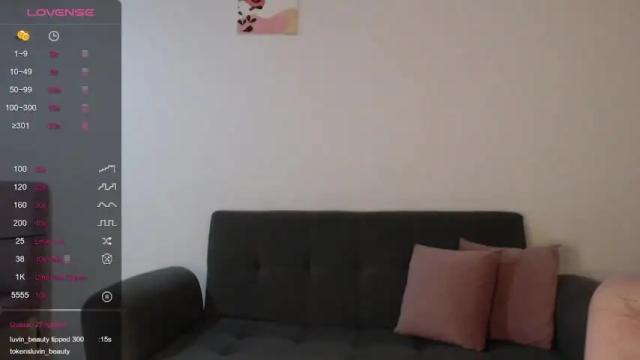 Image 6 of isabella_jones9 Stream on Chaturbate on 12 months ago