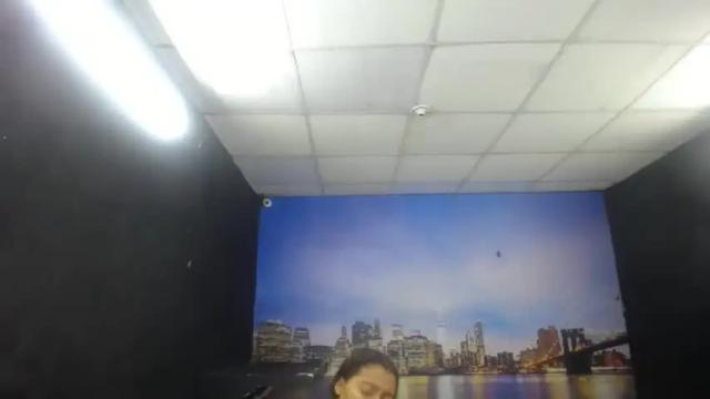 Image 12 of isabella_latin01 Stream on Chaturbate on 14 months ago
