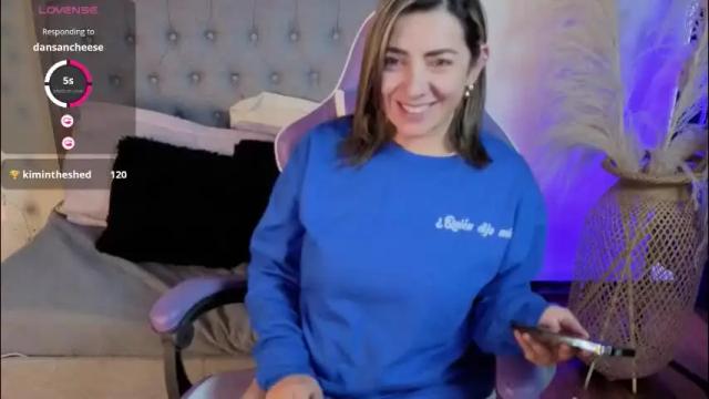 Image 7 of isabella_lt Stream on Chaturbate on 1 month ago
