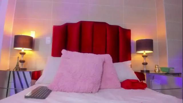Image 6 of isabella_montez Stream on Chaturbate on 6 days ago