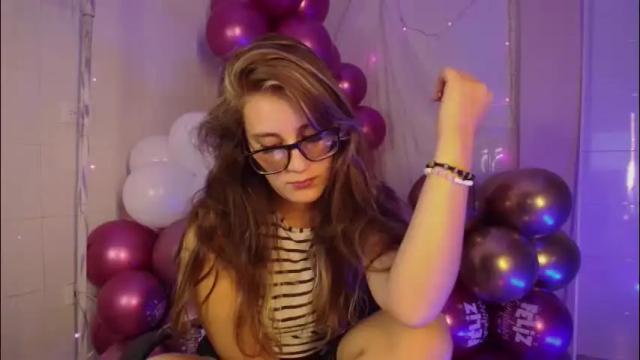 Image 10 of isabella_rross Stream on Chaturbate on 25 days ago