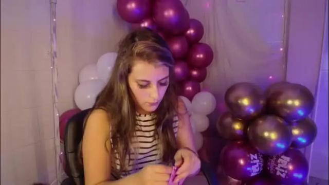 Image 2 of isabella_rross Stream on Chaturbate on 25 days ago