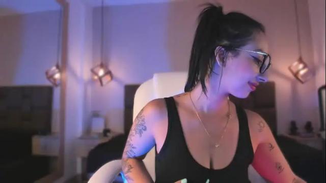 Image 2 of isabella_santamaria Stream on Chaturbate on 24 days ago