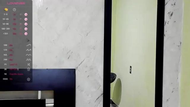 Image 7 of isabella_savina Stream on Chaturbate on 20 months ago