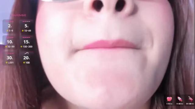 Image 12 of isabella_whiite Stream on Chaturbate on 29 days ago