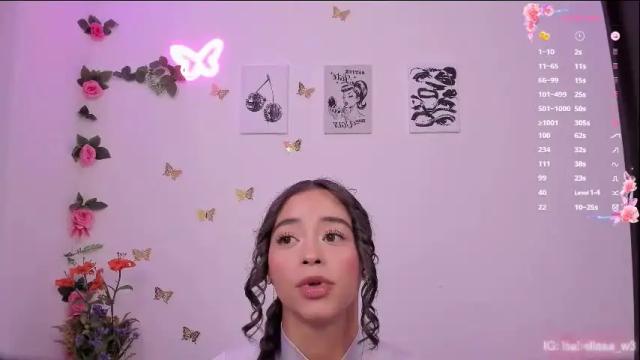 Image 7 of isabella_whitee Stream on Chaturbate on 1 month ago