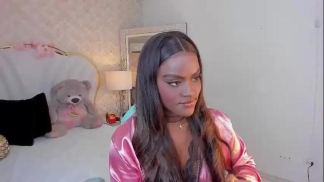 Image 8 of isabellabroms21 Stream on Chaturbate on 1 month ago