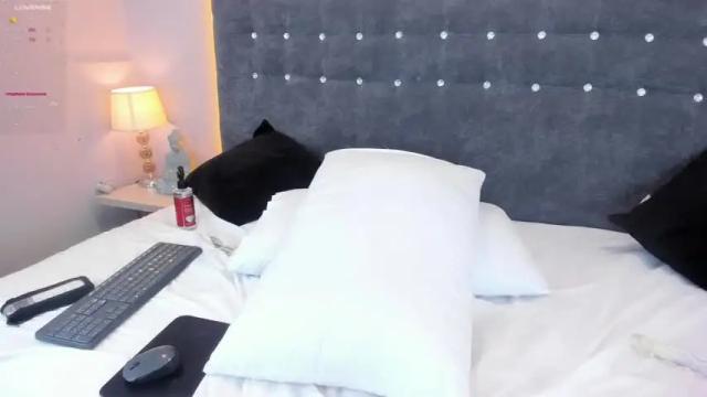 Image 11 of isabellagrace24 Stream on Chaturbate on 16 months ago