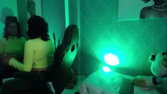 Image 3 of isabellamontier Stream on Chaturbate on 15 days ago