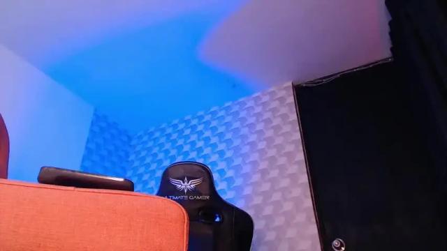 Image 12 of isabellamoutt Stream on Chaturbate on 14 months ago