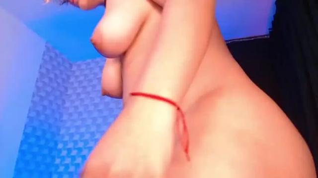 Image 11 of isabellamoutt Stream on Chaturbate on 14 months ago