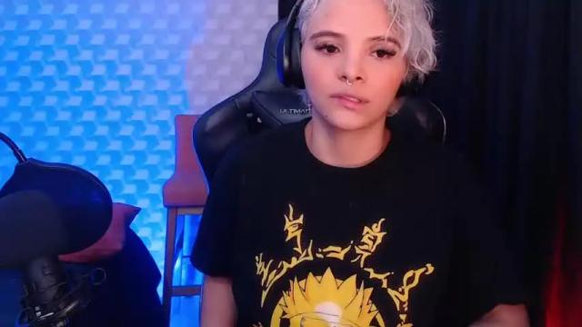 Image 7 of isabellamoutt Stream on Chaturbate on 13 months ago