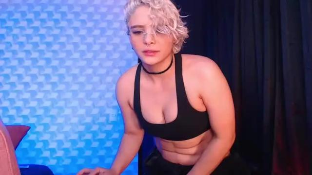 Image 7 of isabellamoutt Stream on Chaturbate on 13 months ago