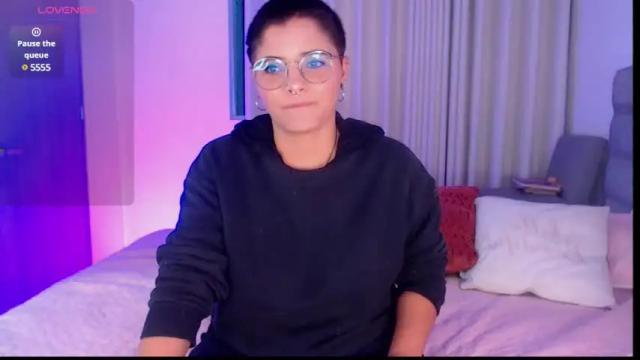Thumbnail 1, isabellamoutt's Stream at Chaturbate, 2 months ago