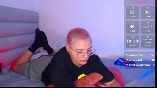 Image 2 of isabellamoutt Stream on Chaturbate on 6 days ago