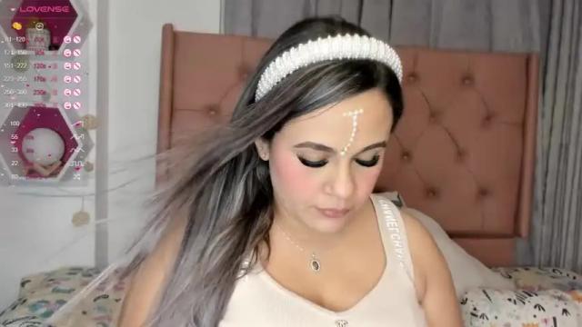 Image 4 of isabellasc Stream on Chaturbate on 17 months ago