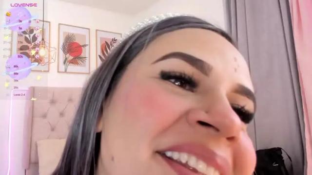 Image 12 of isabellasc Stream on Chaturbate on 16 months ago