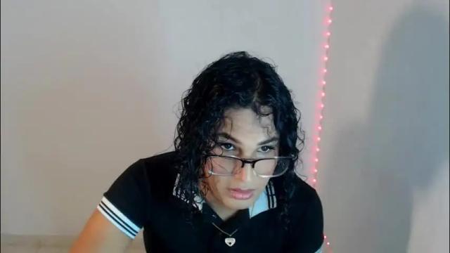 Image 10 of isabellat111383 Stream on Chaturbate on 3 months ago