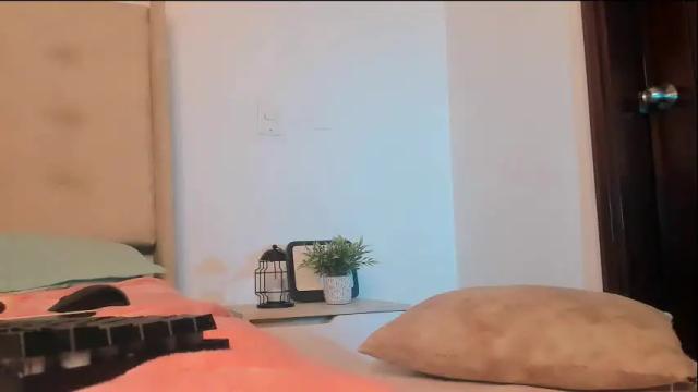 Image 10 of isabellediaz Stream on Chaturbate on 21 days ago