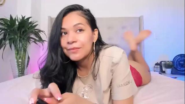 Image 11 of isabellediaz Stream on Chaturbate on 1 day ago