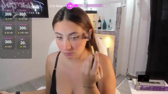 Image 4 of isabellesosa Stream on Chaturbate on 18 months ago