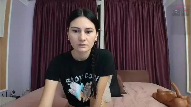 Image 2 of isabellice Stream on Chaturbate on 4 months ago