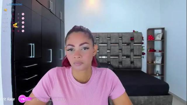 Image 7 of isabelreyes_ Stream on Chaturbate on 2 months ago