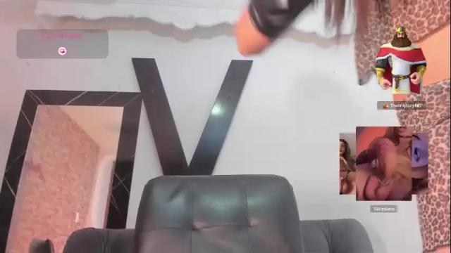 Image 2 of isabelsexysmile_ Stream on Chaturbate on 2 months ago