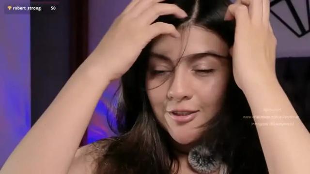 Image 8 of isabeyferrec Stream on Chaturbate on 2 months ago