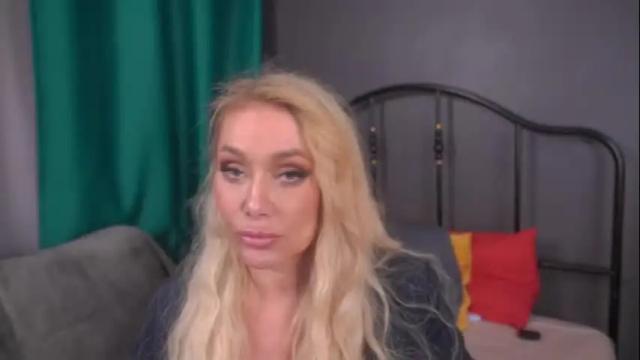 Image 4 of isadoradunkan Stream on Chaturbate on 2 months ago