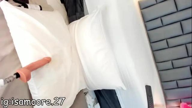 Image 2 of isamoore Stream on Chaturbate on 1 month ago